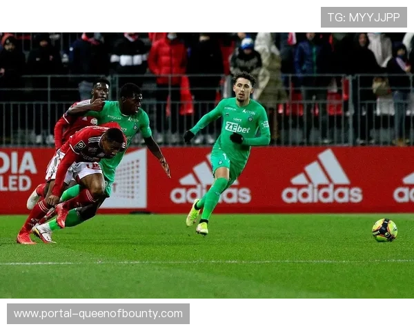 布雷斯特同南特保级之争呈白热化 布雷斯特同南特保级之争呈白热化