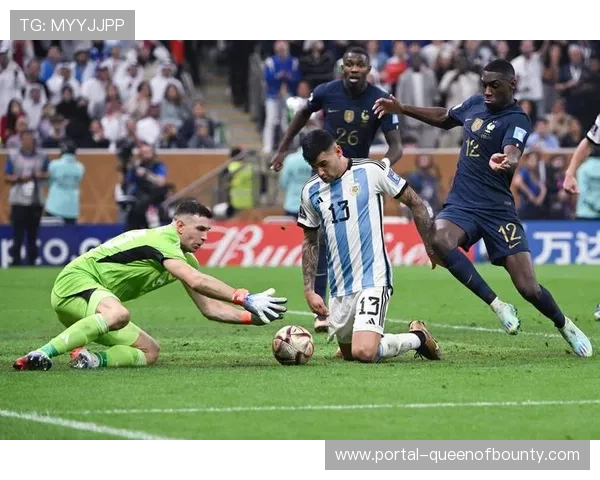 朗斯门将数据解读:17轮13次零封,金手套奖有力竞争者