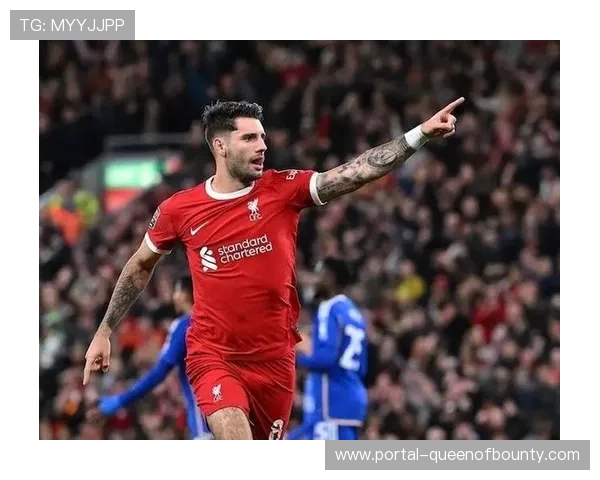 索博斯洛伊代打右后卫，红军中场防守隐患显现