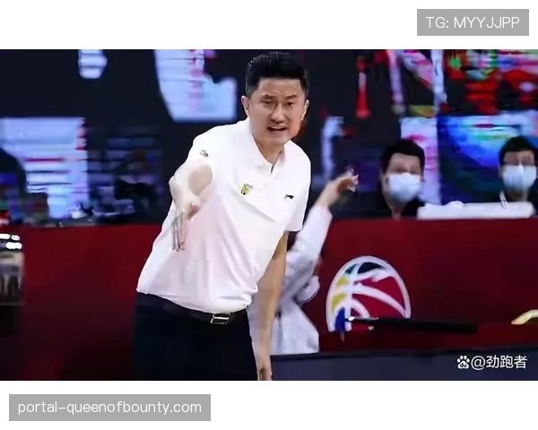 广东男篮击败浙江广厦,杜锋“五上五下”战术有效保持全场防守强度